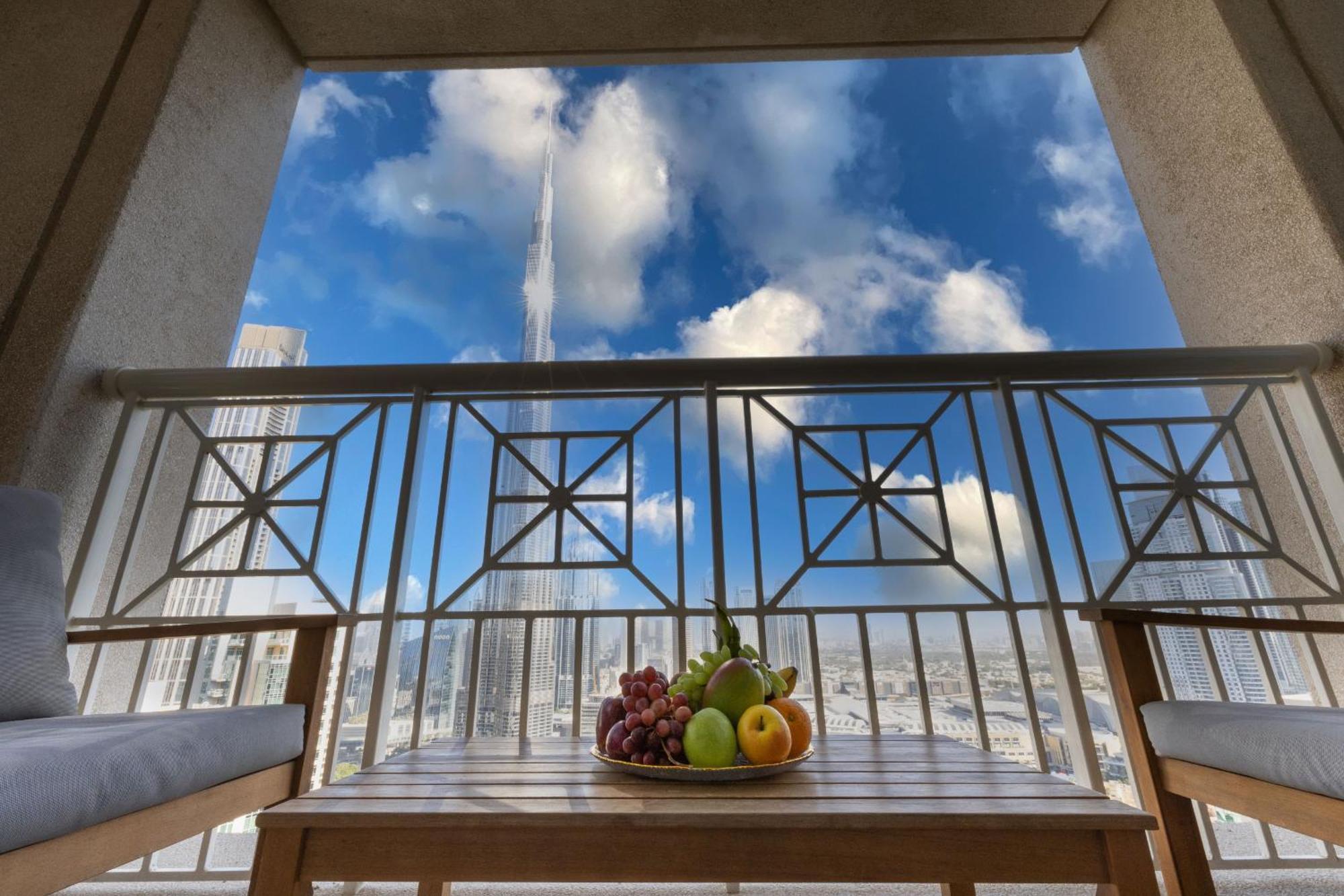 Signature Burj Khalifa View Residence Dubai Eksteriør bilde