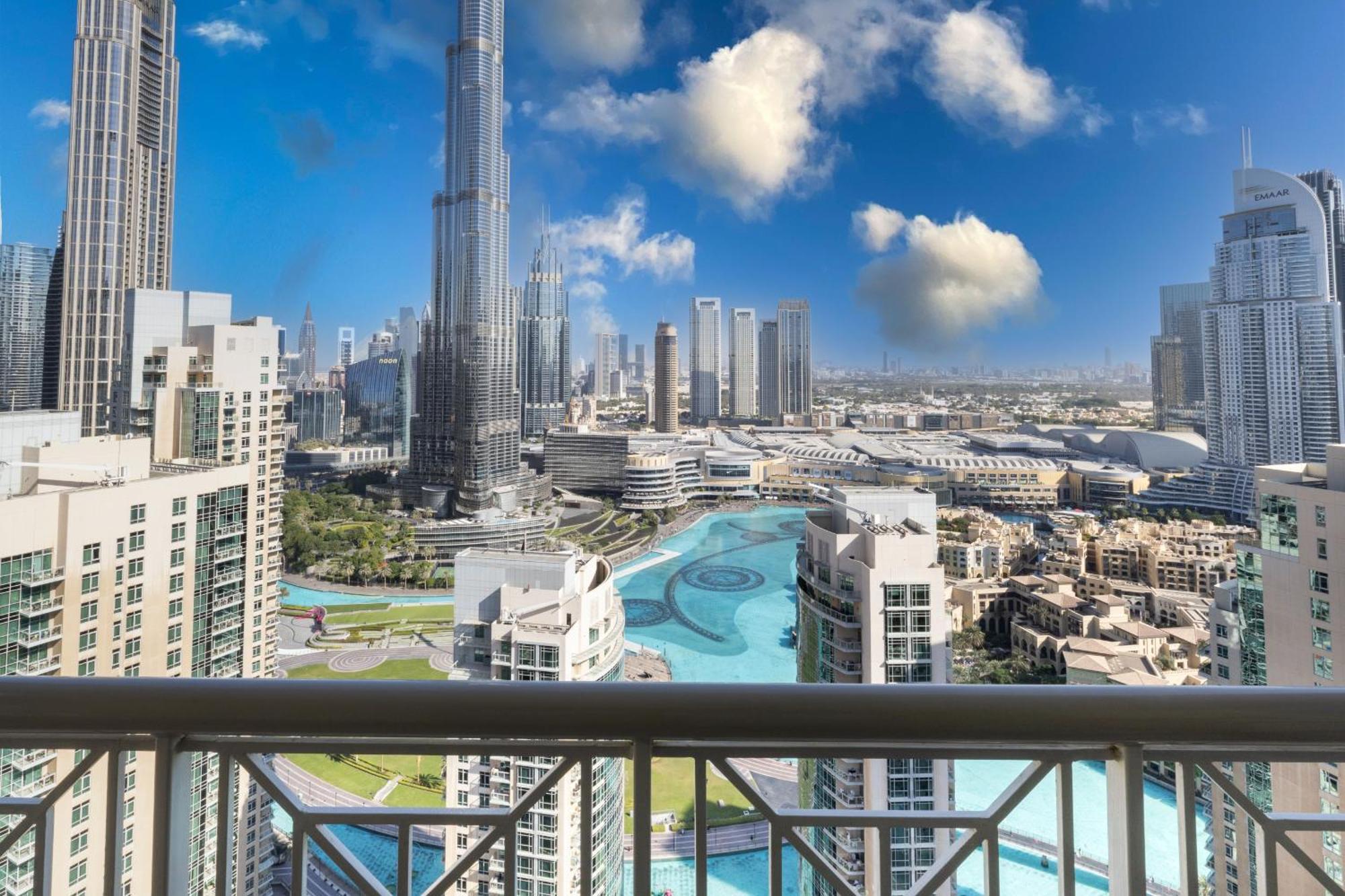 Signature Burj Khalifa View Residence Dubai Eksteriør bilde